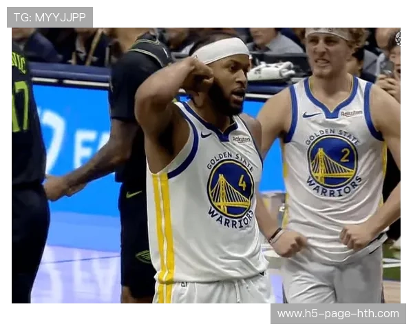 勇士力克太阳，库里手感火热穆迪全面开花，勇士力克尼克斯 库里37分